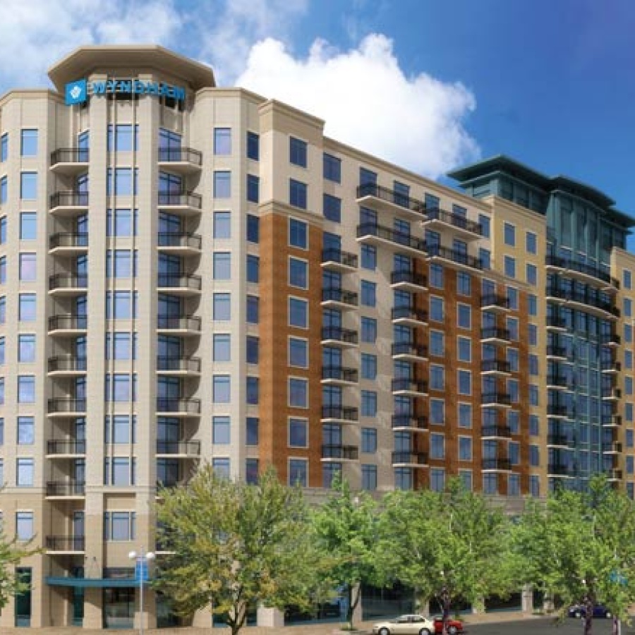 Wyndham National Harbor Exterior
